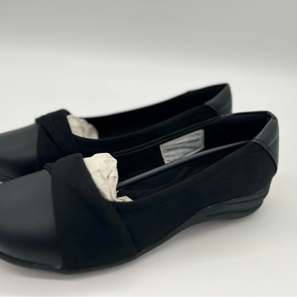 Cloudwalkers Wide FIT Flat Shoe Daisy - Black, Size 8.5 New